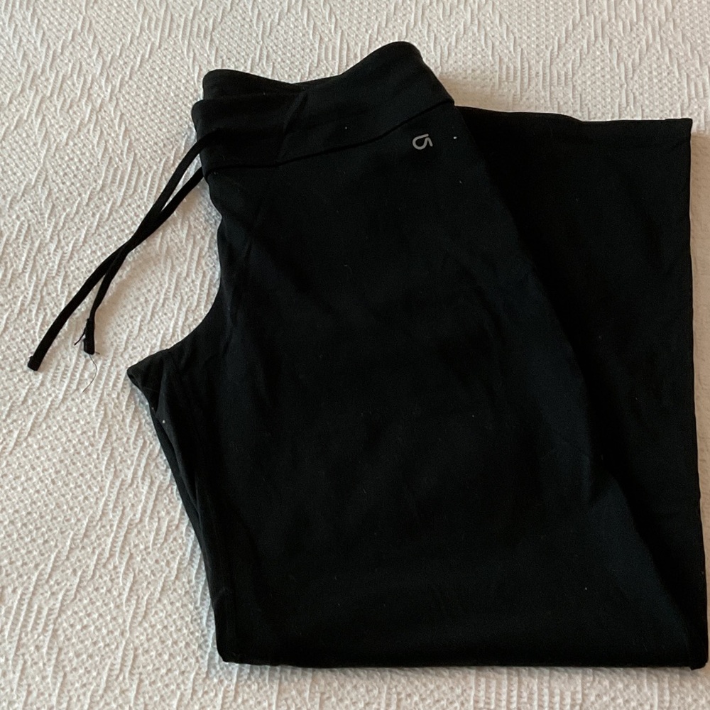 Gap body fit, workout pants, stretchy, in very good condition. Size small.